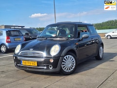 MINI 3-Deurs - € 749, -1.6 One LEES TEKST GOED