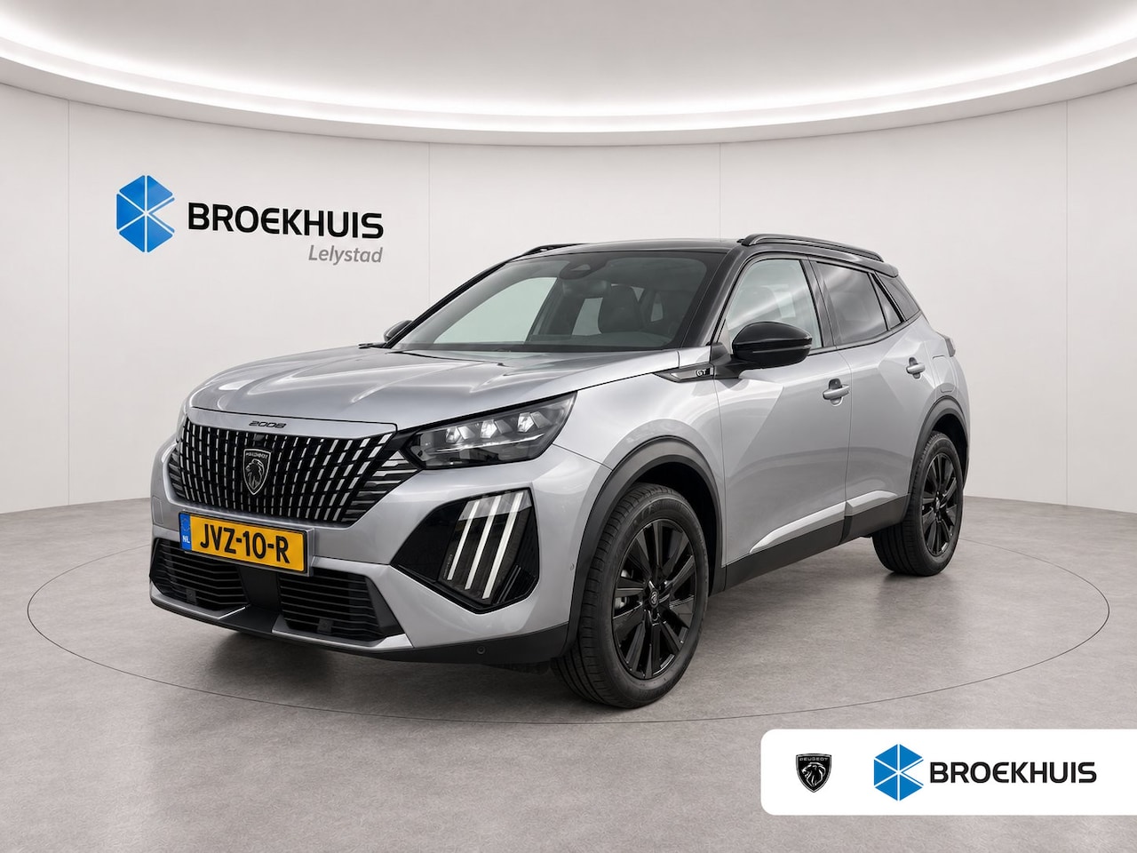 Peugeot 2008 - 1.2 HYBRID 145PK GT PACK AUTOMAAT / NAVI / LEDER / CLIMA / LED / PDC / 18" LMV / APPLE CAR - AutoWereld.nl