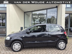 Volkswagen Fox - 1.2 Trendline 2011|Airco|Trekhaak