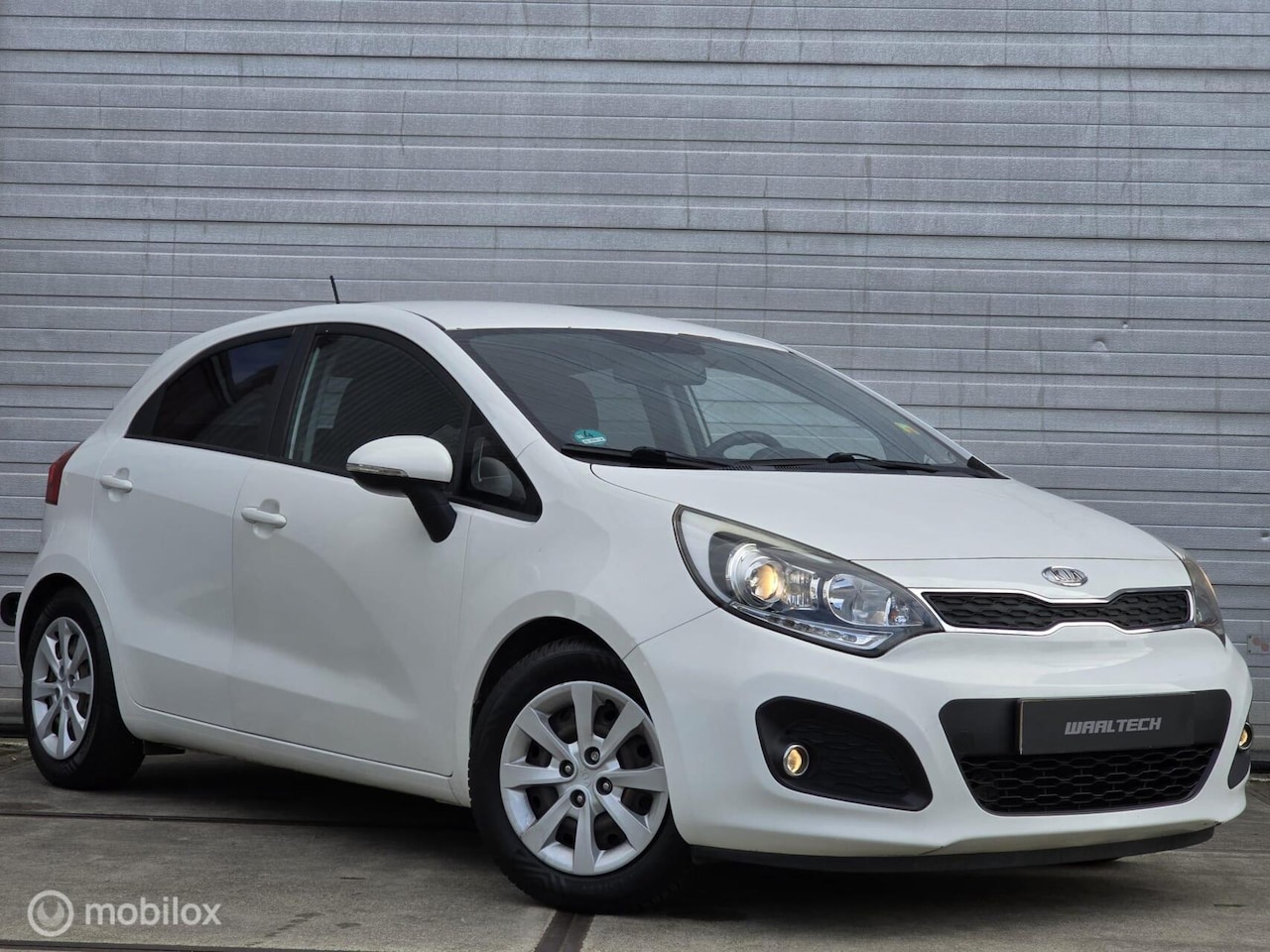 Kia Rio - 1.2 CVVT Plus Pack Camera Trekhaak Navi - AutoWereld.nl