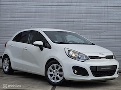 Kia Rio - 1.2 CVVT Plus Pack Camera Trekhaak Navi