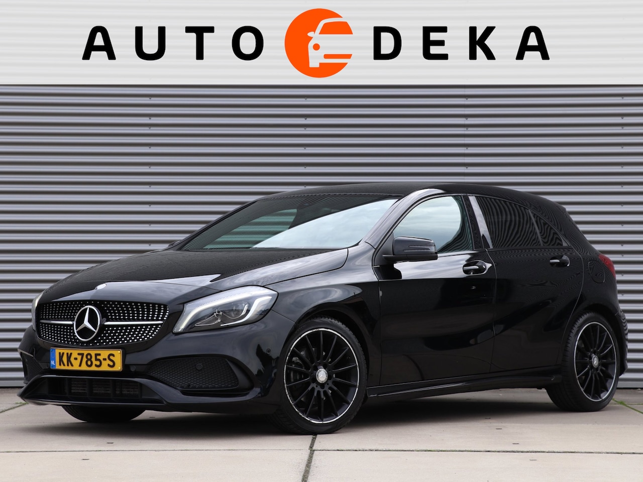 Mercedes-Benz A-klasse - 160 AMG Night Edition Plus *Navigatie*Parkeersens.* - AutoWereld.nl