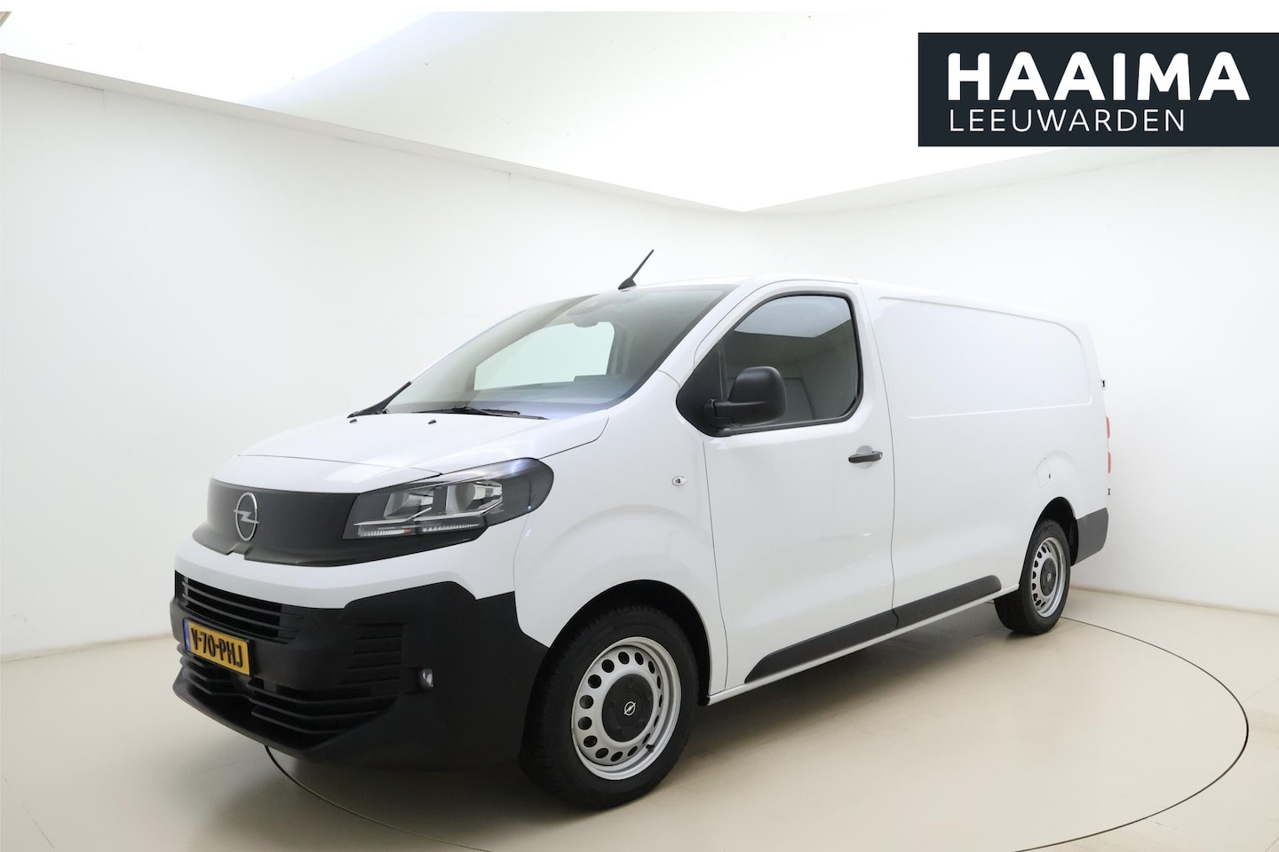 Opel Vivaro - 2.0 Diesel 180 S&S L3 Automaat | Navigatie | 3 Zits | Camera | Laadruimte betimmering | Pa - AutoWereld.nl