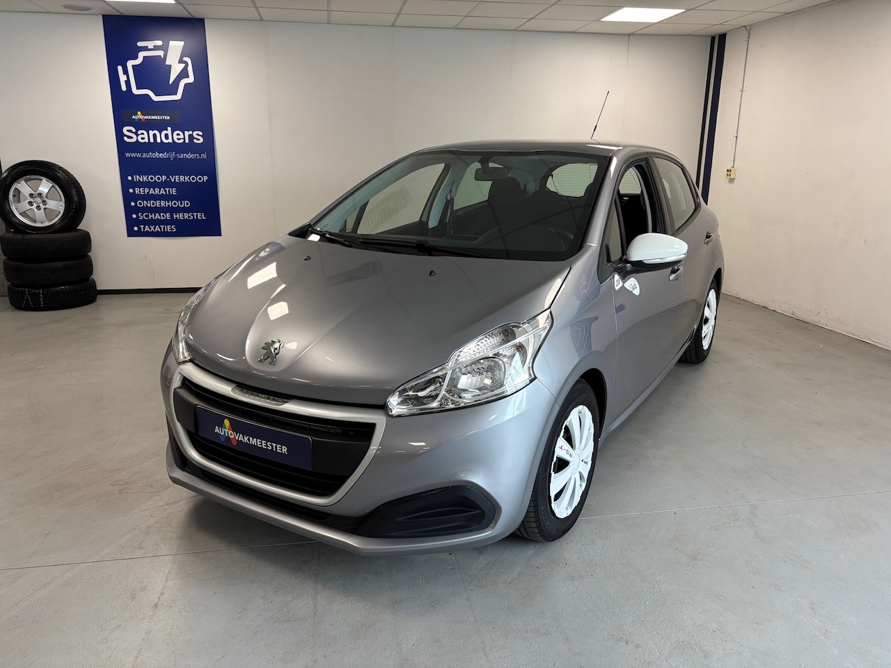 Peugeot 208 - 1.2 PureTech Like 1.2 PureTech Like - AutoWereld.nl