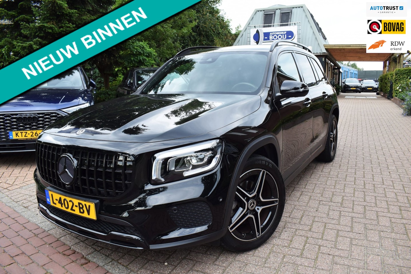 Mercedes-Benz GLB - 200 Premium Plus 7p. AUTOM/CRUISE/NAVI/AIRCO-ECC/CARPLAY/TREKH/CAMERA/BLUETOOTH/PDC V+A/LM - AutoWereld.nl