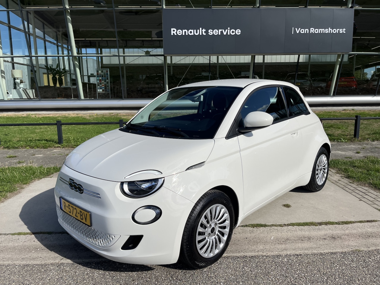 Fiat 500 - Action 24 kWh / Bluetooth / Airco / - AutoWereld.nl