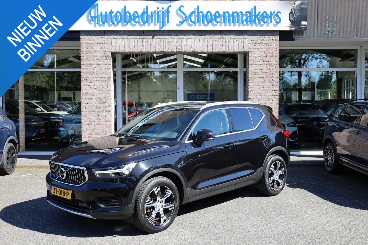 Volvo XC40 - 2.0 T4 Inscription LEER STOELVERW. HARMAN&KARDON CARPLAY KEYLESS NAVI PDC 18''LMV NAP - AutoWereld.nl