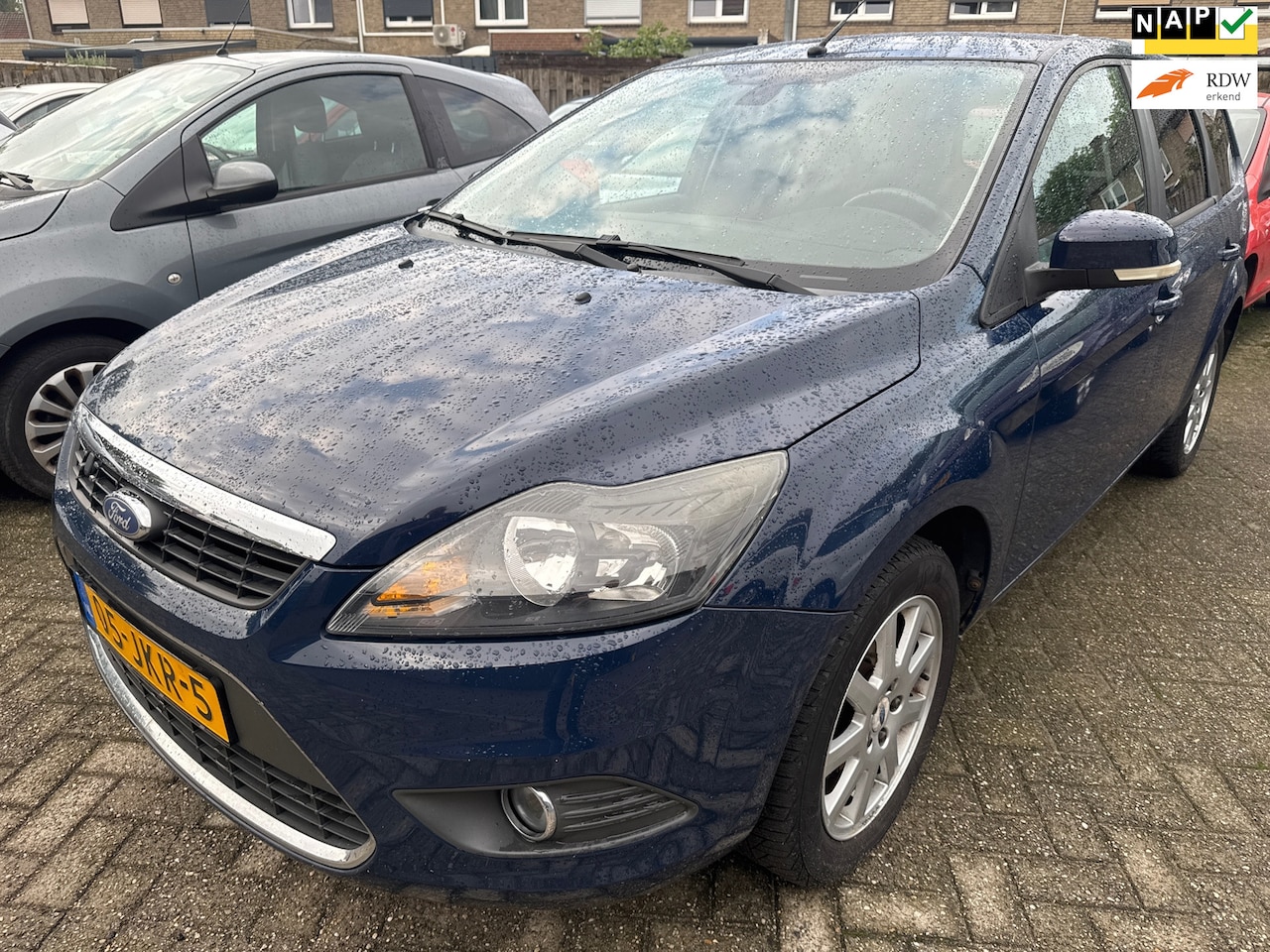 Ford Focus Wagon - 1.8 Titanium Flexi Fuel 1 JAAR APK - AutoWereld.nl