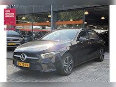Mercedes-Benz A-klasse - BWJ 2021 | 250 e 161PK Bus Solution Luxury Lim. | PANO DAK | LEER | TREKHAAK | AMBIENT PAK