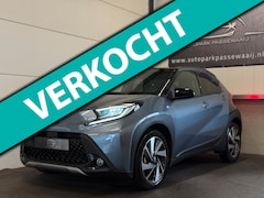 Toyota Aygo X - 1.0 VVT-i S-CVT Premium Apple Carplay, ACC, JBL, Achteruitrijcamera, Parkeersensoren, Stoe