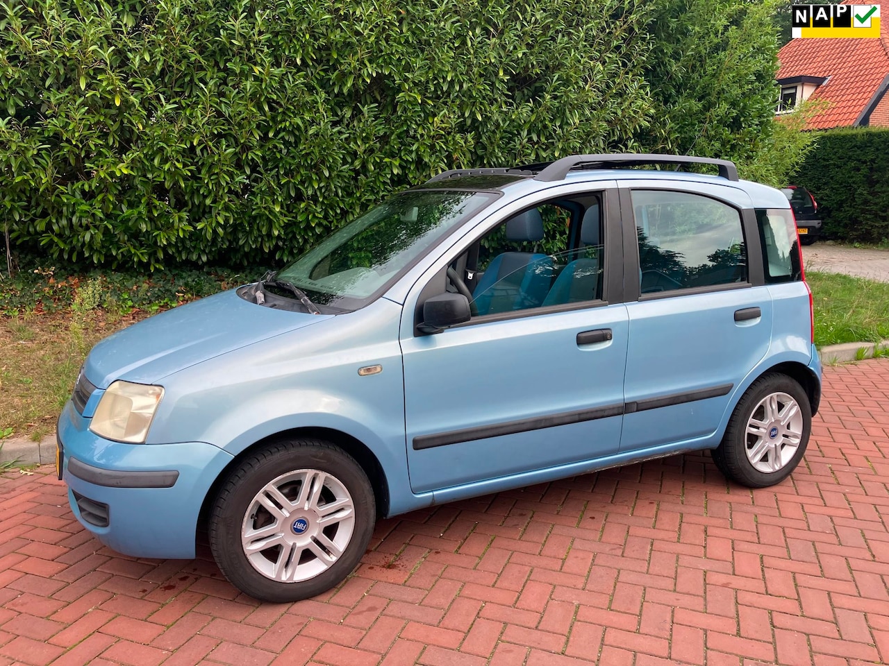 Fiat Panda - 1.2 SportSound nieuwe apk panorama dak leuke auto met n.a.p - AutoWereld.nl