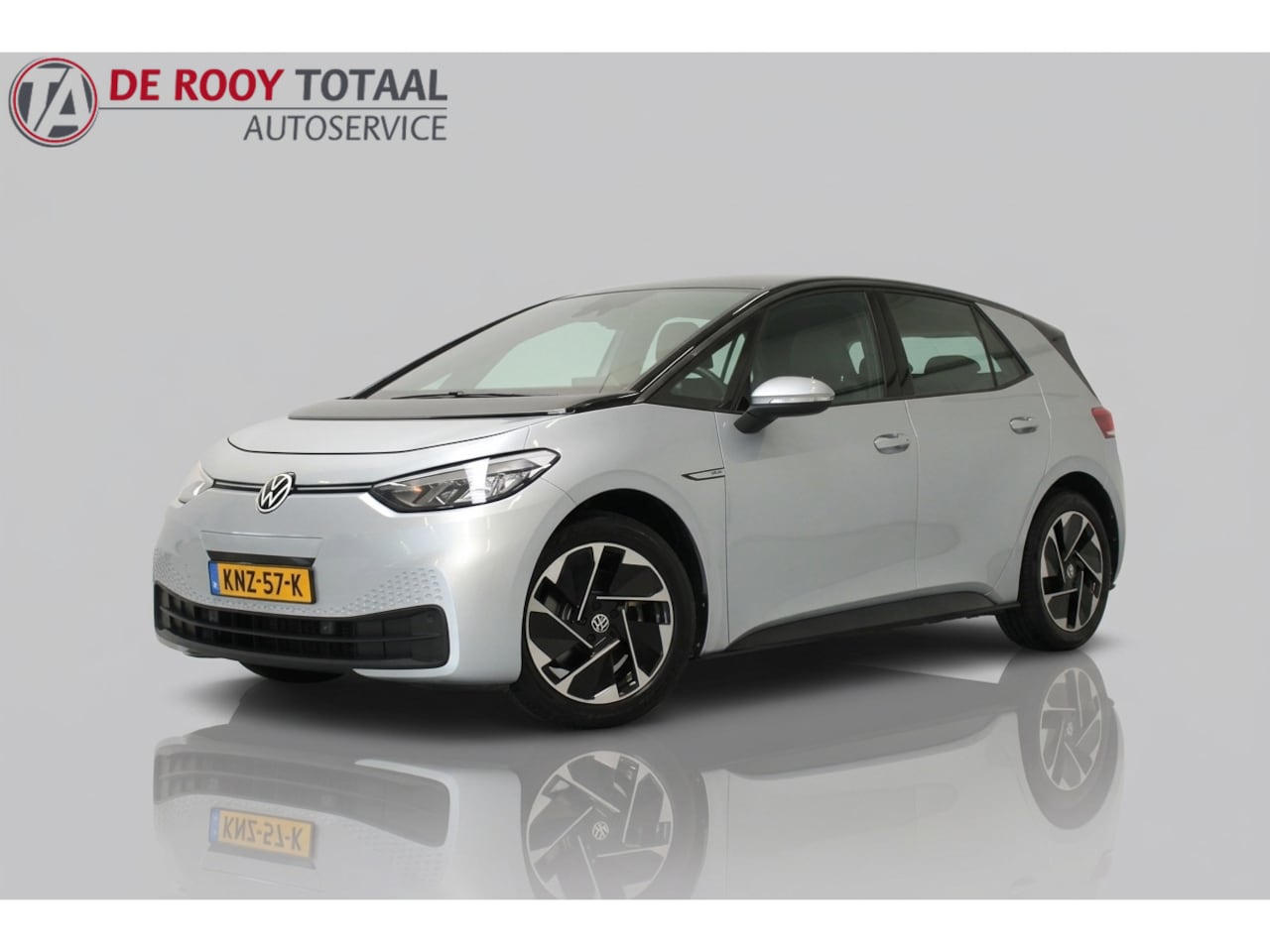 Volkswagen ID.3 - Pro 58 kWh Pro 58 kWh 146PK, RIJKLAAR | SOH 95% | STUUR/STOELVERWARMING | SFEERVERLICHTING | CARPLAY - AutoWereld.nl