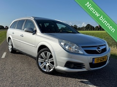 Opel Vectra Wagon - 1.8 16v Executive 140pk | Full Options