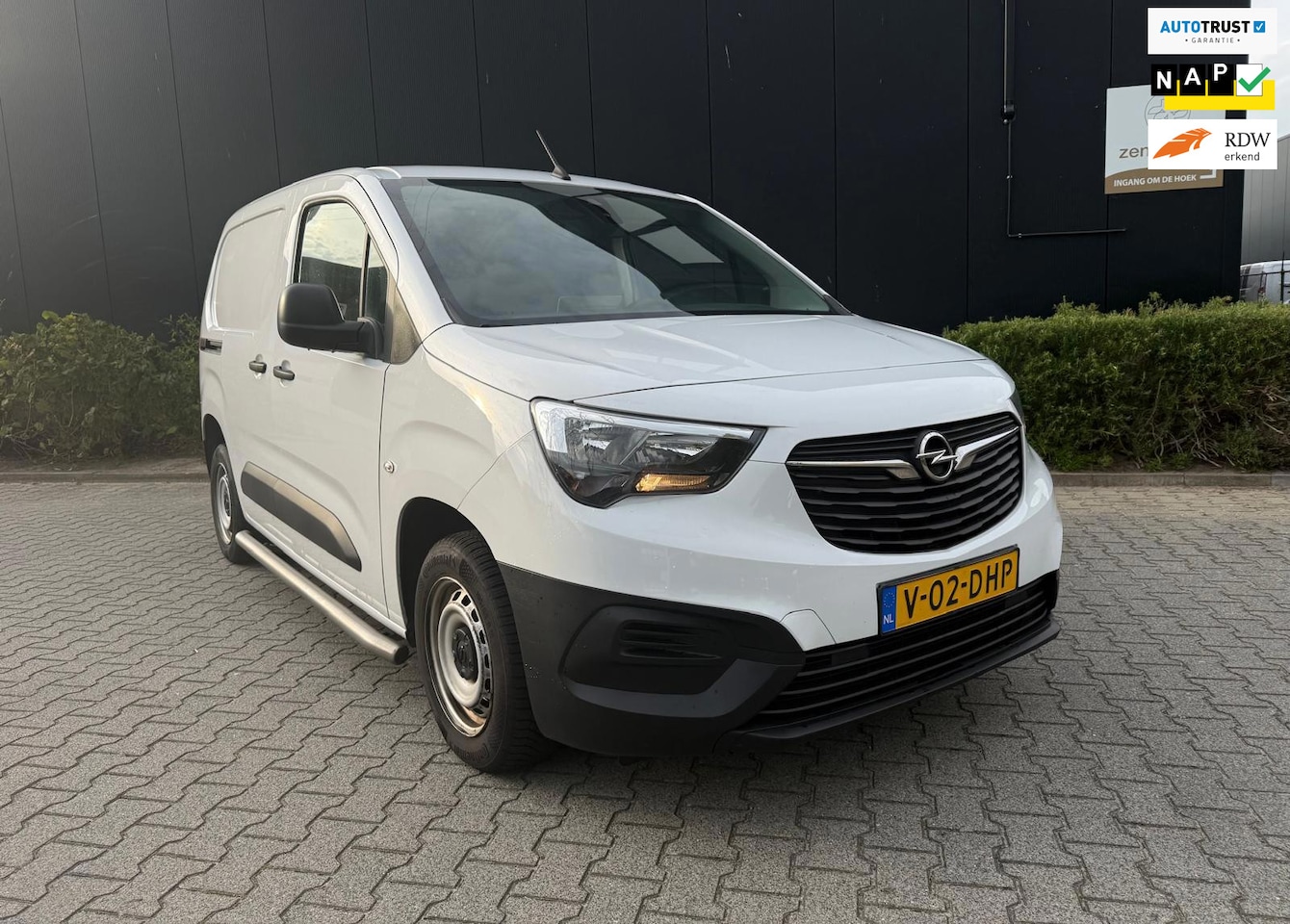 Opel Combo - 1.5 BlueHDi 100 S&S L1 1.5 BlueHDi 100 S&S L1 - AutoWereld.nl