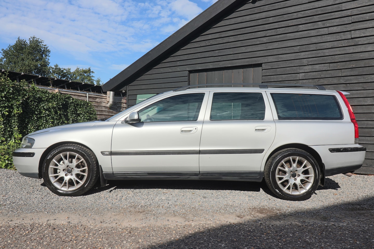 Volvo V70 - 2.4 2.4 - AutoWereld.nl