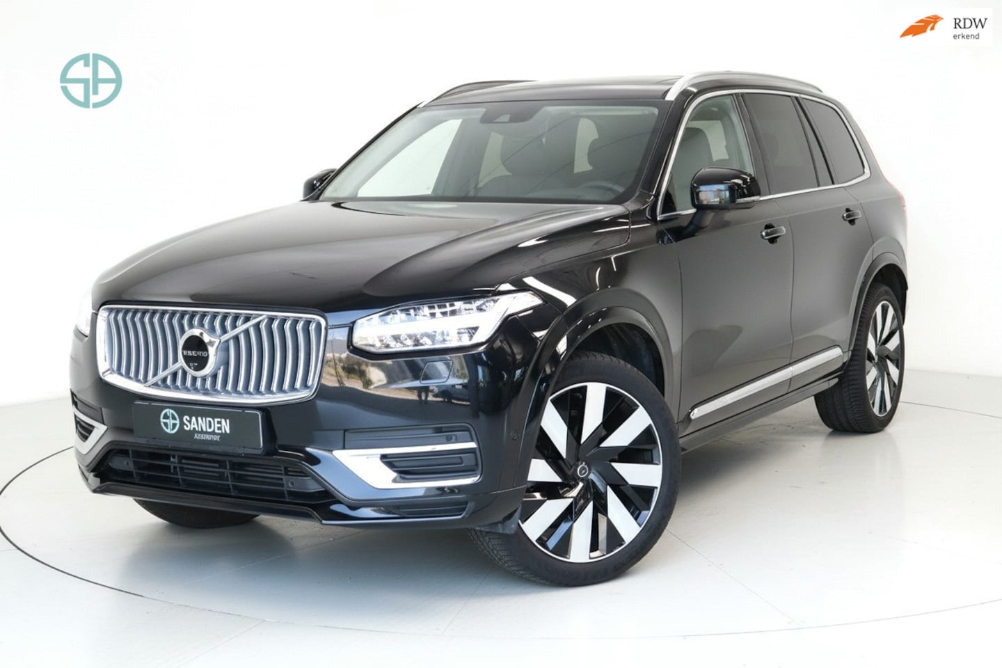Volvo XC90 - 2.0 T8 Recharge AWD Ultimate Bright|LED|Navi|Panodak|360 camera|Blis|Harman Kardon|Trekhaa - AutoWereld.nl