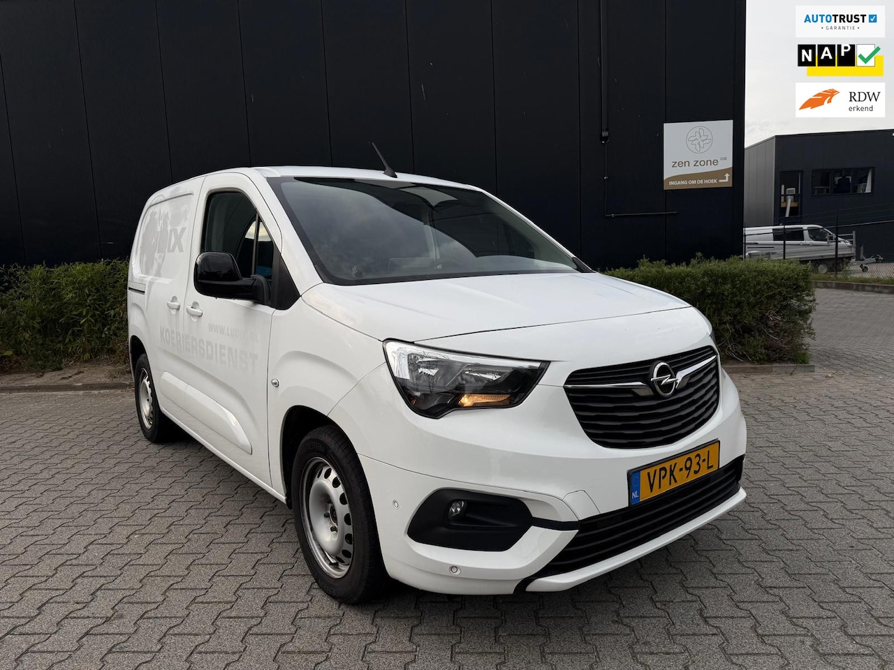 Opel Combo - 1.5D L1H1 Edition 1.5D L1H1 Edition - AutoWereld.nl
