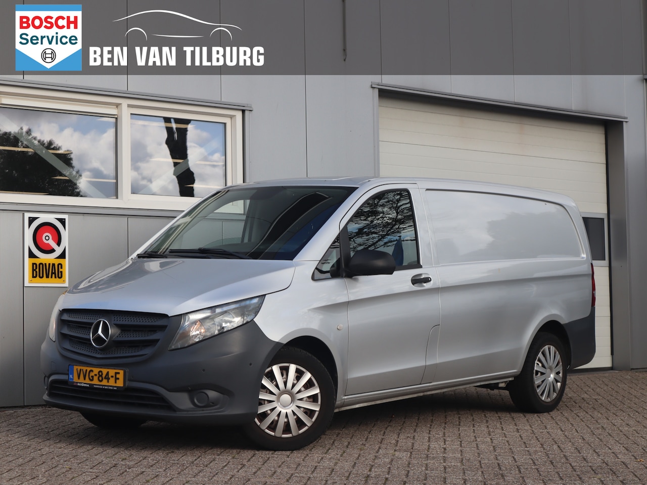 Mercedes-Benz Vito - 114 CDI / Rolstoel bus / Cruise / Airco/ Camera - AutoWereld.nl
