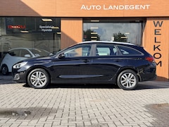 Hyundai i30 Wagon - 1.4 T-GDI Premium | Camera | Carplay | Radio | Trekhaak | Automaat