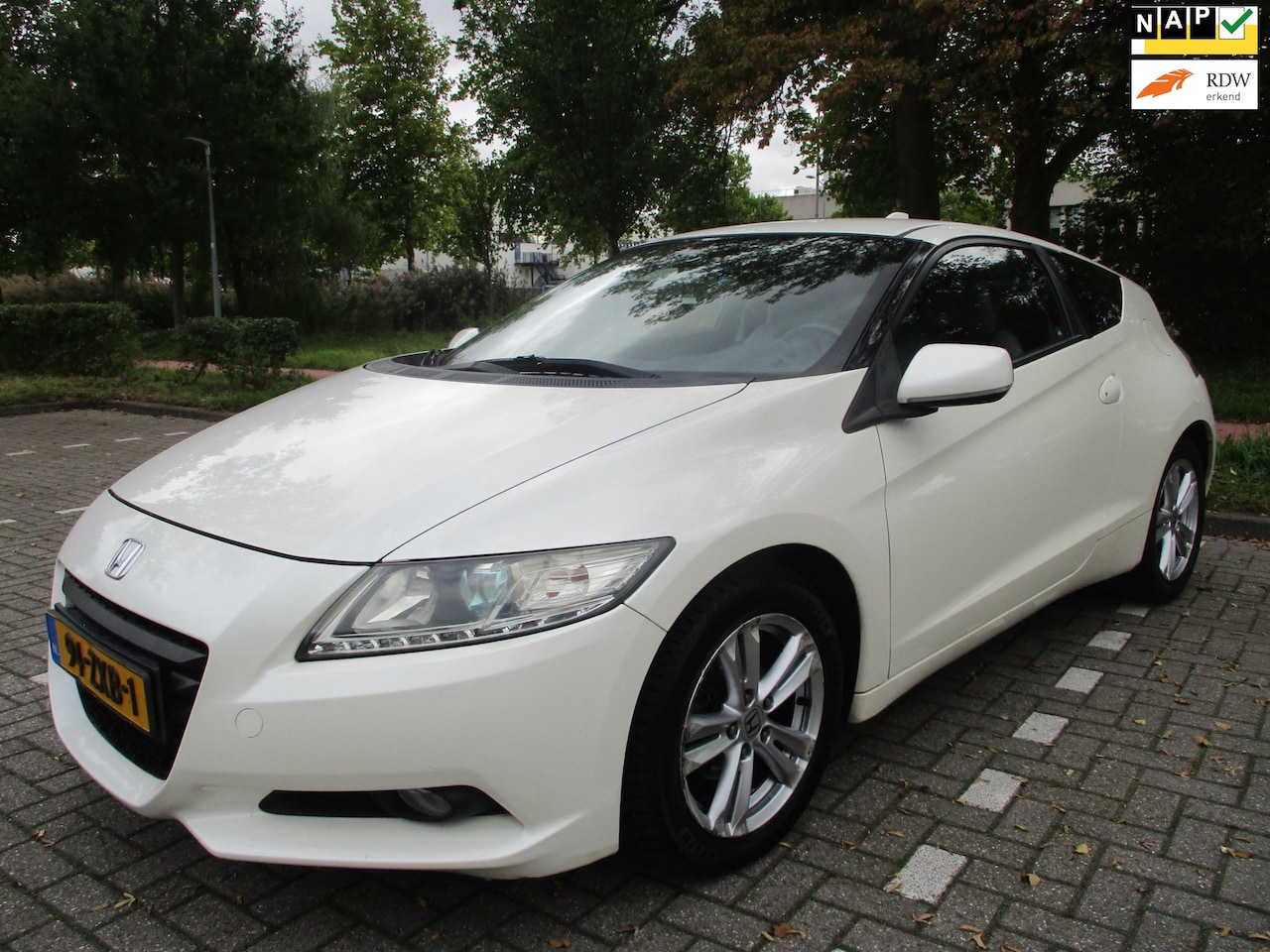 Honda CR-Z - 1.5 i-Vtec IMA Sport 1.5 i-Vtec IMA Sport - AutoWereld.nl