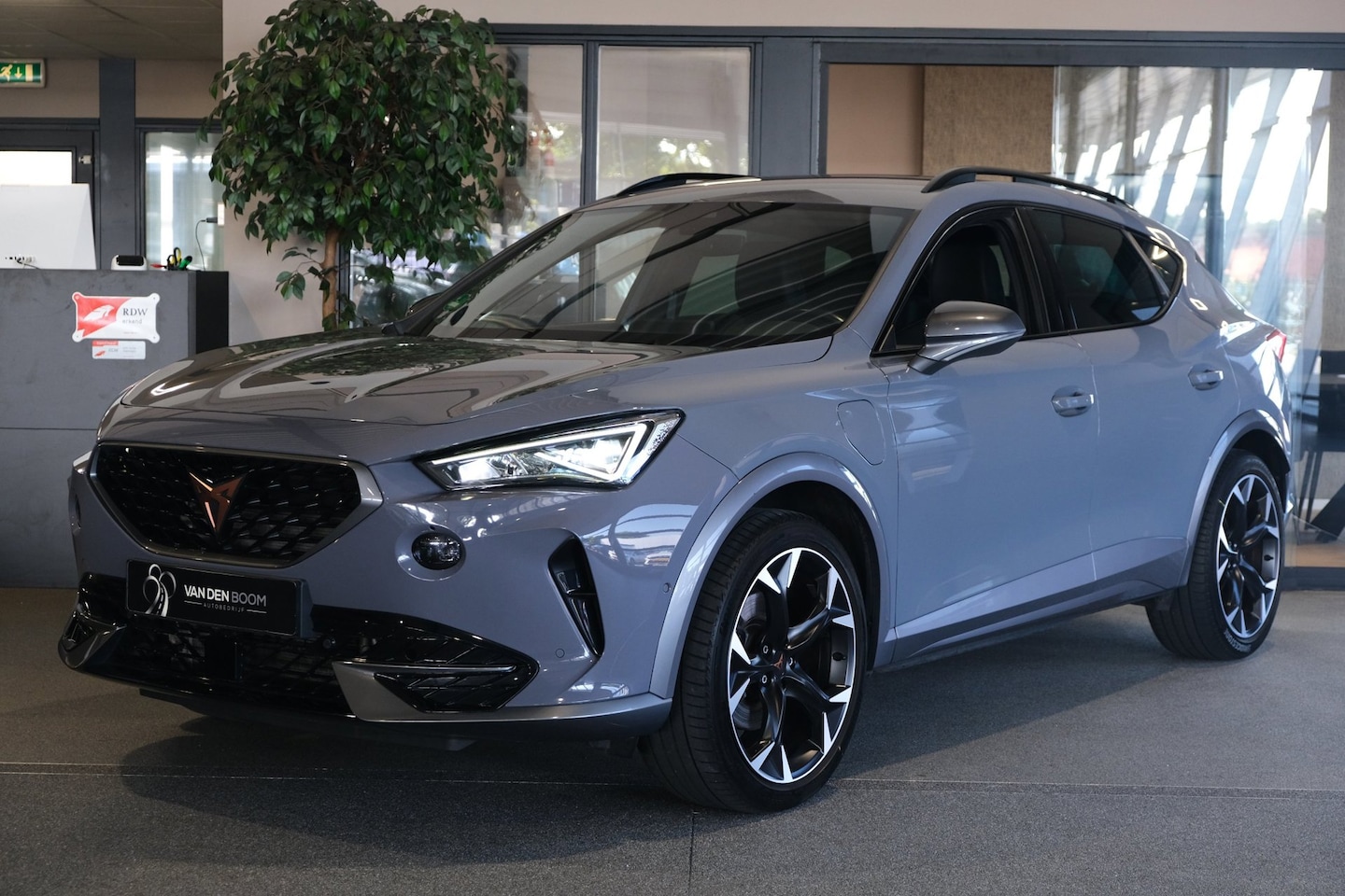 CUPRA Formentor - 1.4 e-Hybrid 204PK DSG Graphene Led Virtual Cam Navi ACC Keyless - AutoWereld.nl