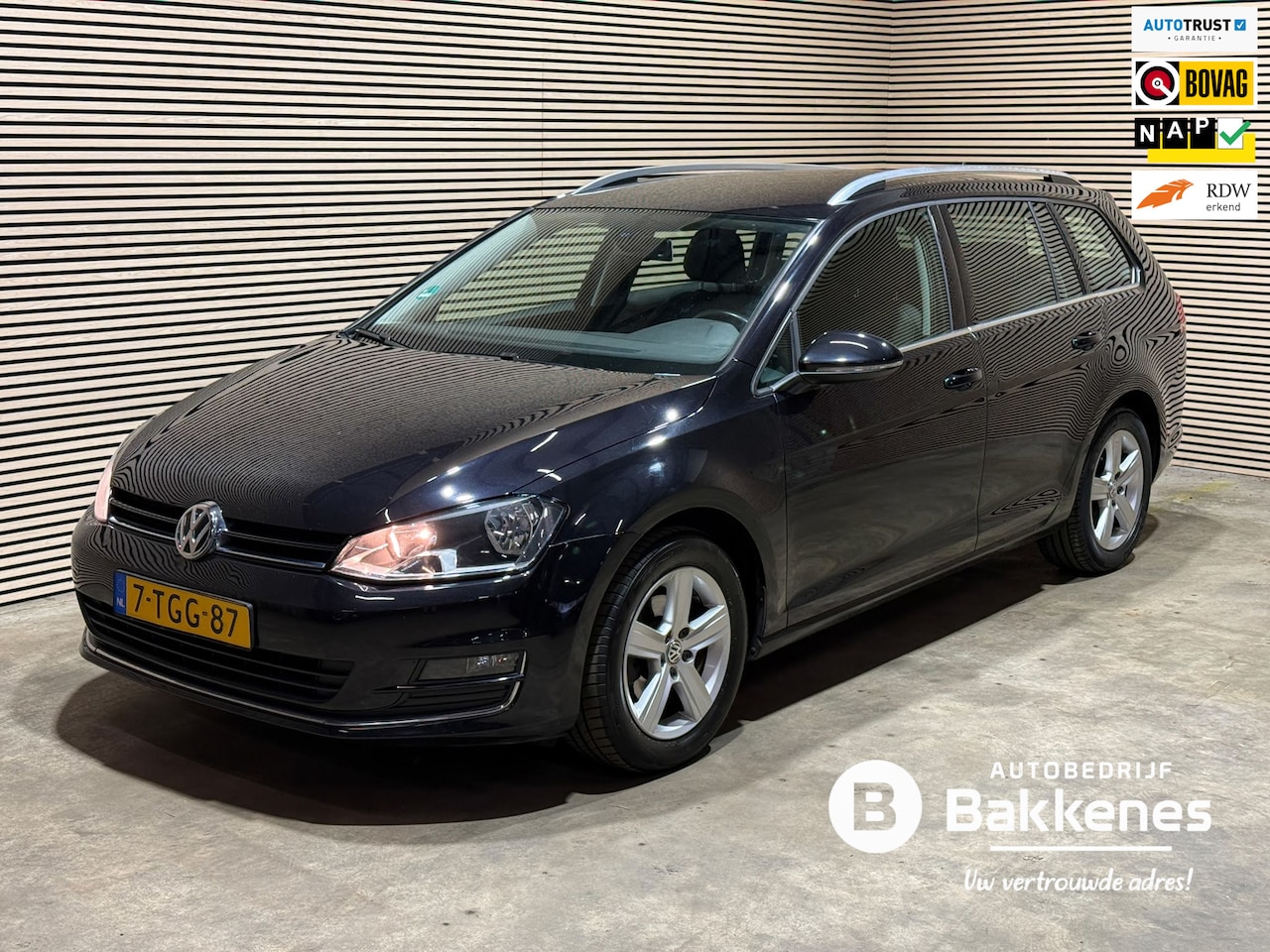 Volkswagen Golf Variant - 1.2 TSI Highline | Riem is VV | Airco | Cruise | Navi | Bluetooth - AutoWereld.nl
