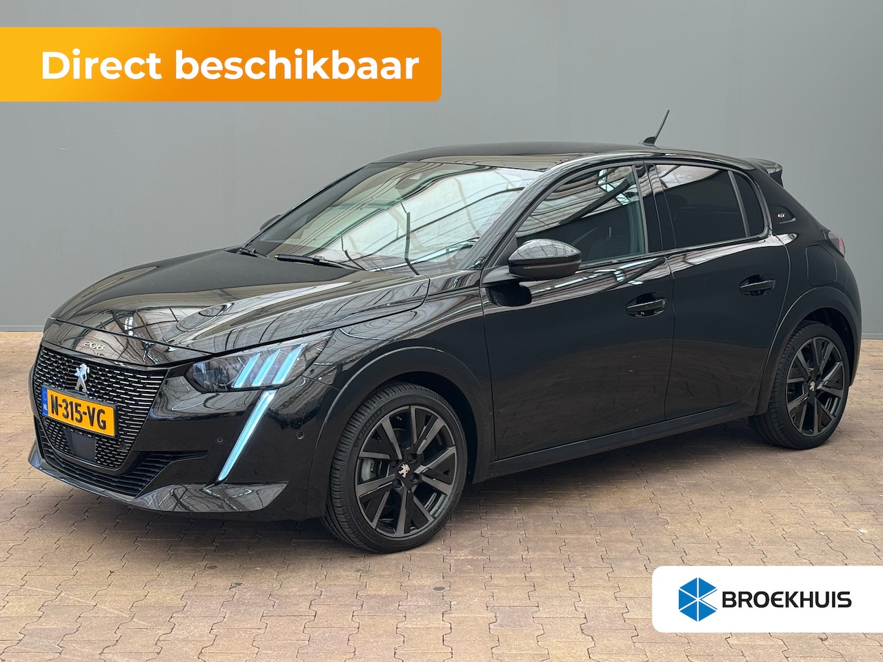 Peugeot 208 - 1.2 PureTech GT Pack Panoramadak | Automaat | Camera | 17 LMV | Clima | Leder/Alcantara | - AutoWereld.nl