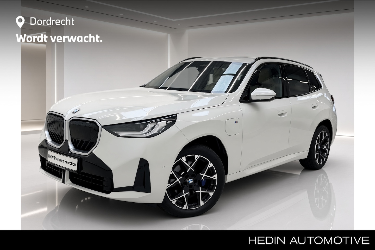 BMW X3 - 30e xDrive M-Sport | Panorama | Trekhaak | Harman Kardon | Driving Assistant Professional - AutoWereld.nl