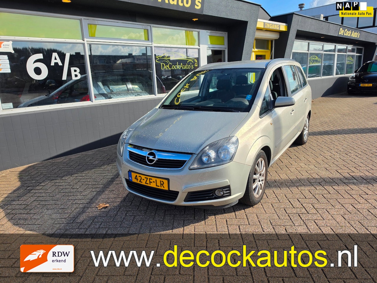 Opel Zafira - 2.2 Temptation/TREKHAAK - AutoWereld.nl