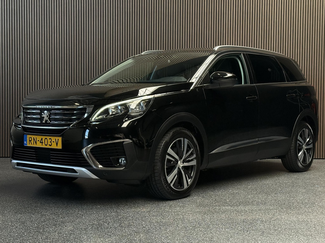 Peugeot 5008 - 1.6 e-THP Allure | Automaat | Dealer onderhouden | Carplay - AutoWereld.nl
