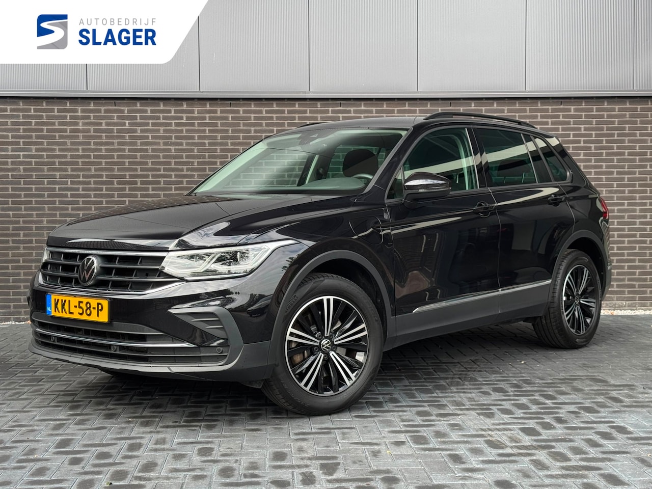 Volkswagen Tiguan - 1.4 TSI eHybrid Life Business+ | 245 pk | Navi | Carplay | ACC | IQ - AutoWereld.nl