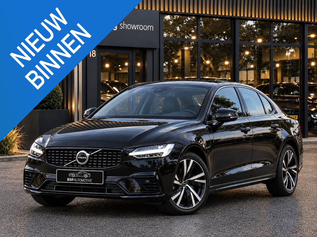 Volvo S90 - 2.0 T8 AWD Inscription 2.0 T8 AWD Inscription - AutoWereld.nl