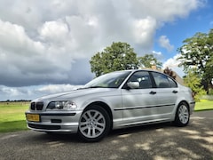 BMW 3-serie - 316i Executive, nieuwe APK