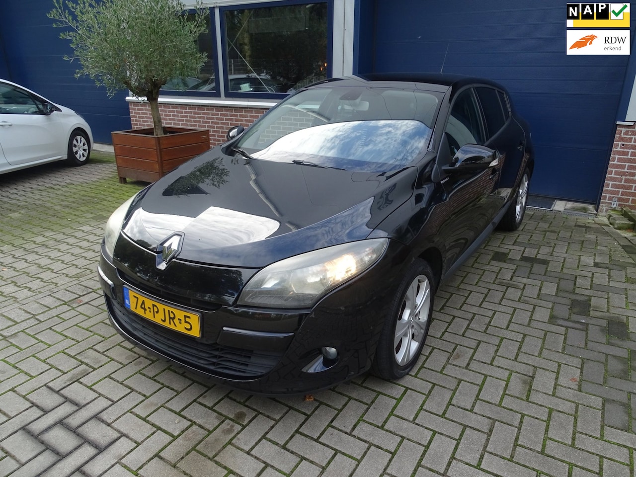 Renault Mégane - 1.6 Parisienne 1.6 Parisienne - AutoWereld.nl