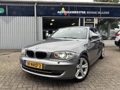 BMW 1-serie - 118i AIRCO/ECC / NAVI / XENON / NWE. KETTING