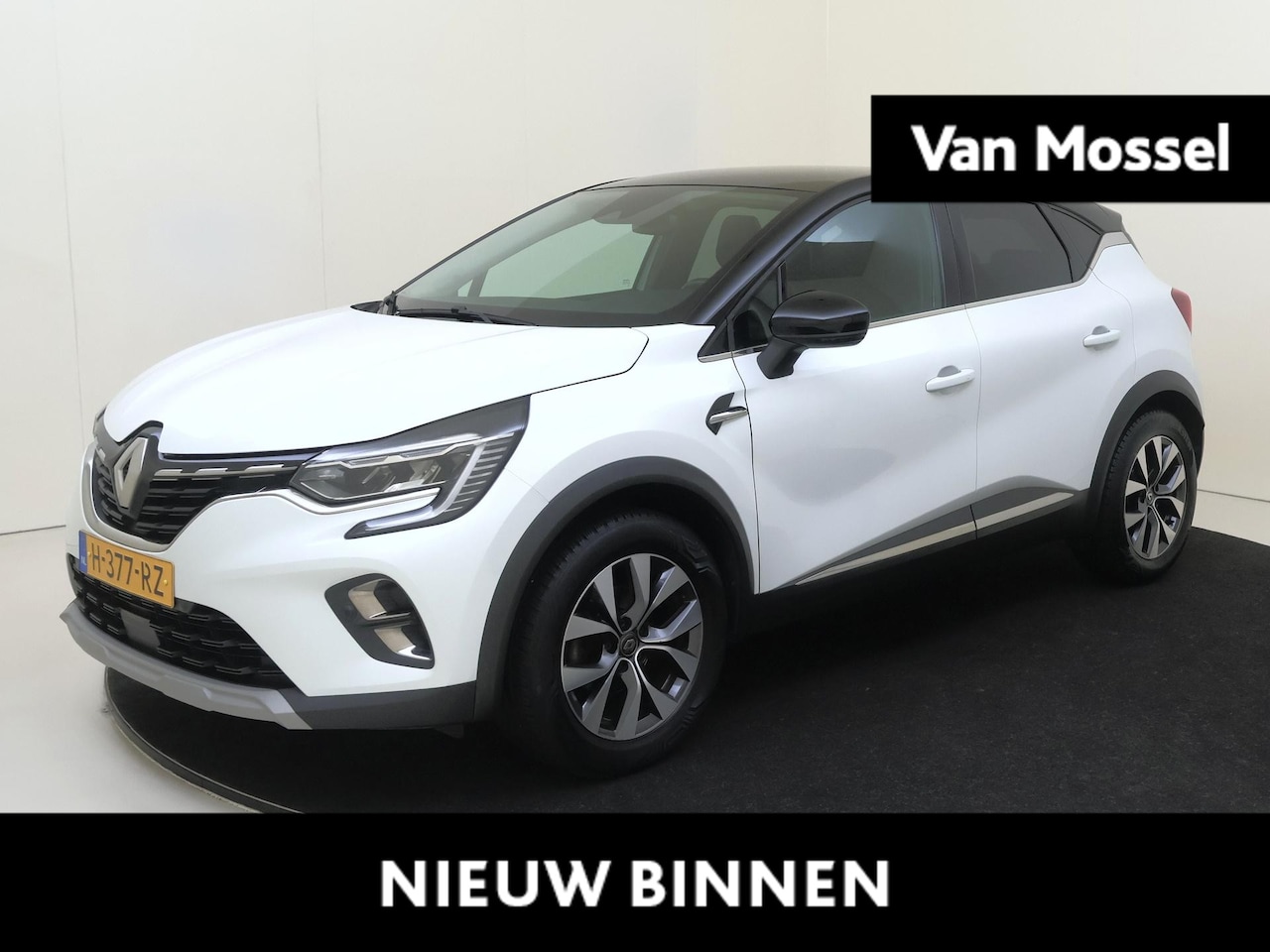 Renault Captur - 1.0 TCe 100 Intens | Navigatie | Camera | Airco | LM Velgen | Trekhaak - AutoWereld.nl