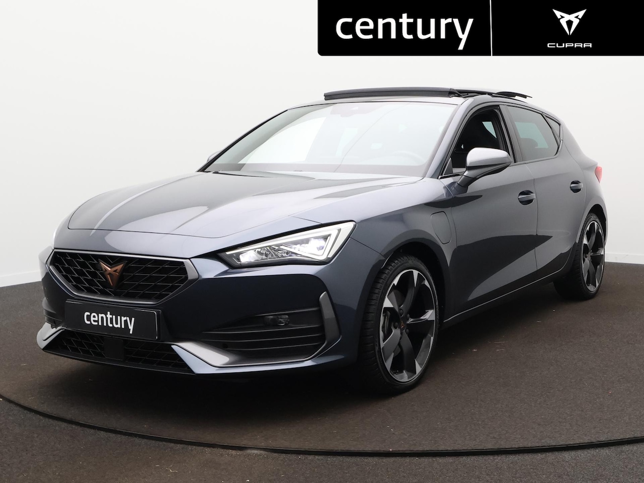 CUPRA Leon - 1.4 e-Hybrid Business | Panodak | ACC | Navi | Stoelverwarming | PDC Achter | - AutoWereld.nl