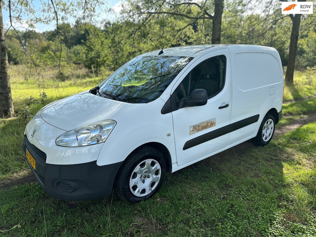 Peugeot Partner - 120 1.6 HDI L1 XT APK 04-07-2027 - AutoWereld.nl
