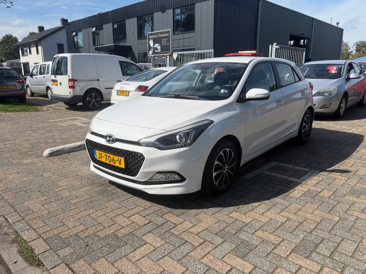 Hyundai i20 - 1.2 HP i-Motion Comfort Nw Apk - Vol Ondh - AutoWereld.nl