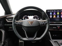 CUPRA Leon Sportstourer - 1.4 e-Hybrid VZ Performance 245PK DSG SOH 93%, Panoramadak, Achteruitrijcamera, Elektr. Ac