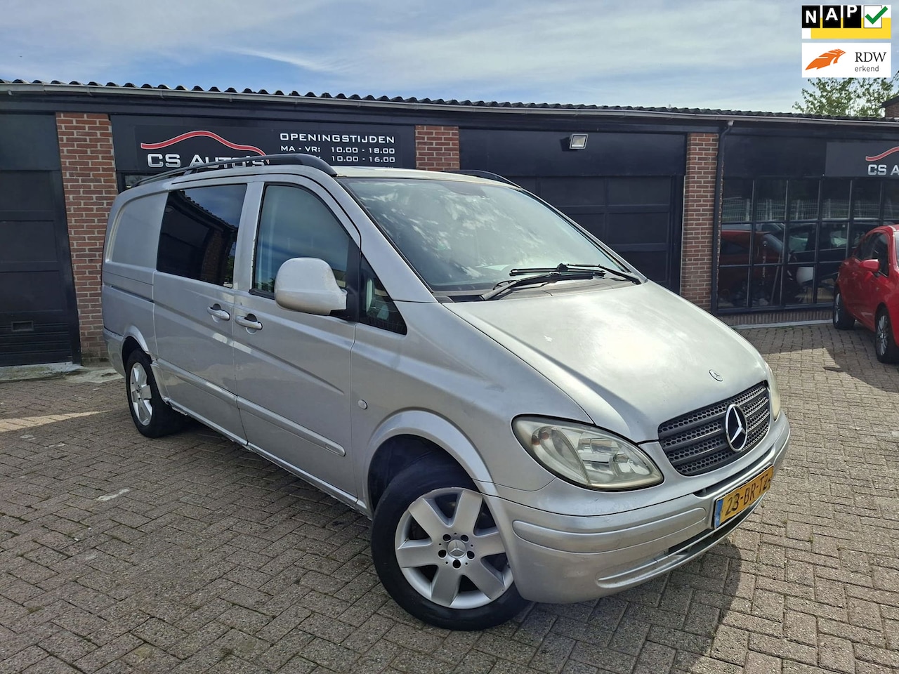 Mercedes-Benz Vito - 111 CDI 320 dubbel cabine export-handel - AutoWereld.nl