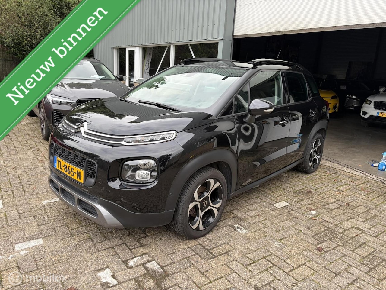 Citroën C3 Aircross - 110PK Shine Trekhaak / 17" / Clima / Camera - AutoWereld.nl