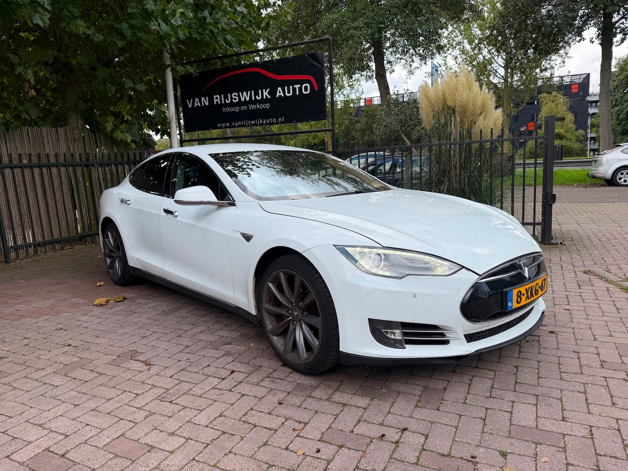 Tesla Model S - 85 Base FreeSuperCharge Leder Camera - AutoWereld.nl
