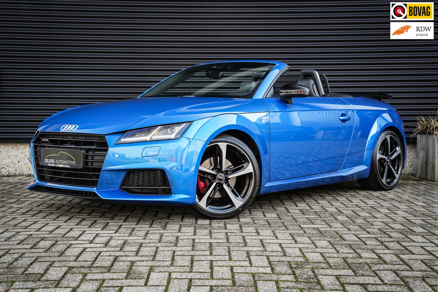 Audi TT Roadster - 2.0 TFSI Competition | Virtual Dashboard | Leder/Alcantara | Metallic Lak | LED | Stoelver - AutoWereld.nl