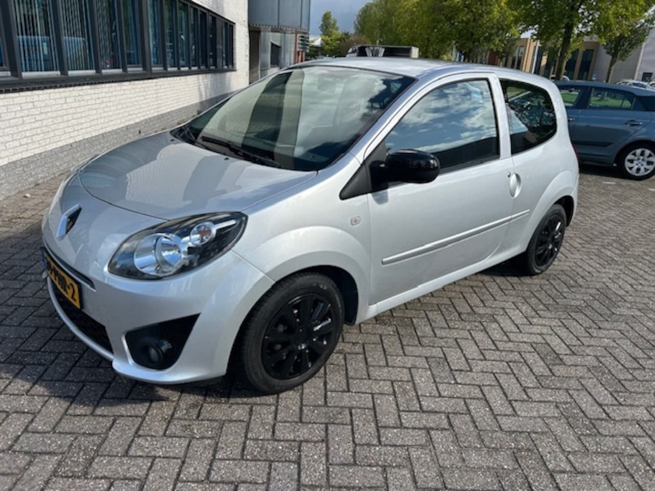 Renault Twingo - 1.2-16V Dynamique AIRCO CRUISE NAP! - AutoWereld.nl