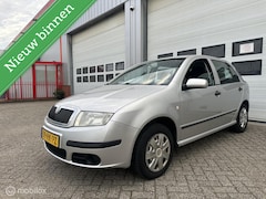 Skoda Fabia - 1.4-16V Ambiente/5-Drs/Airco/Cruise/NAP/NAP