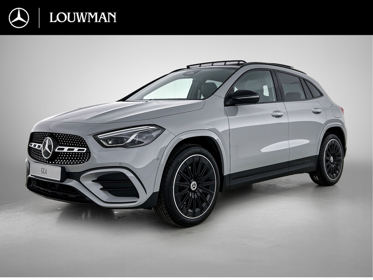Mercedes-Benz GLA-Klasse - 250 e 140 Year Edition | Plus pakket | Nightpakket | Trekhaak | Panoramaschuifdak | 20” mu - AutoWereld.nl