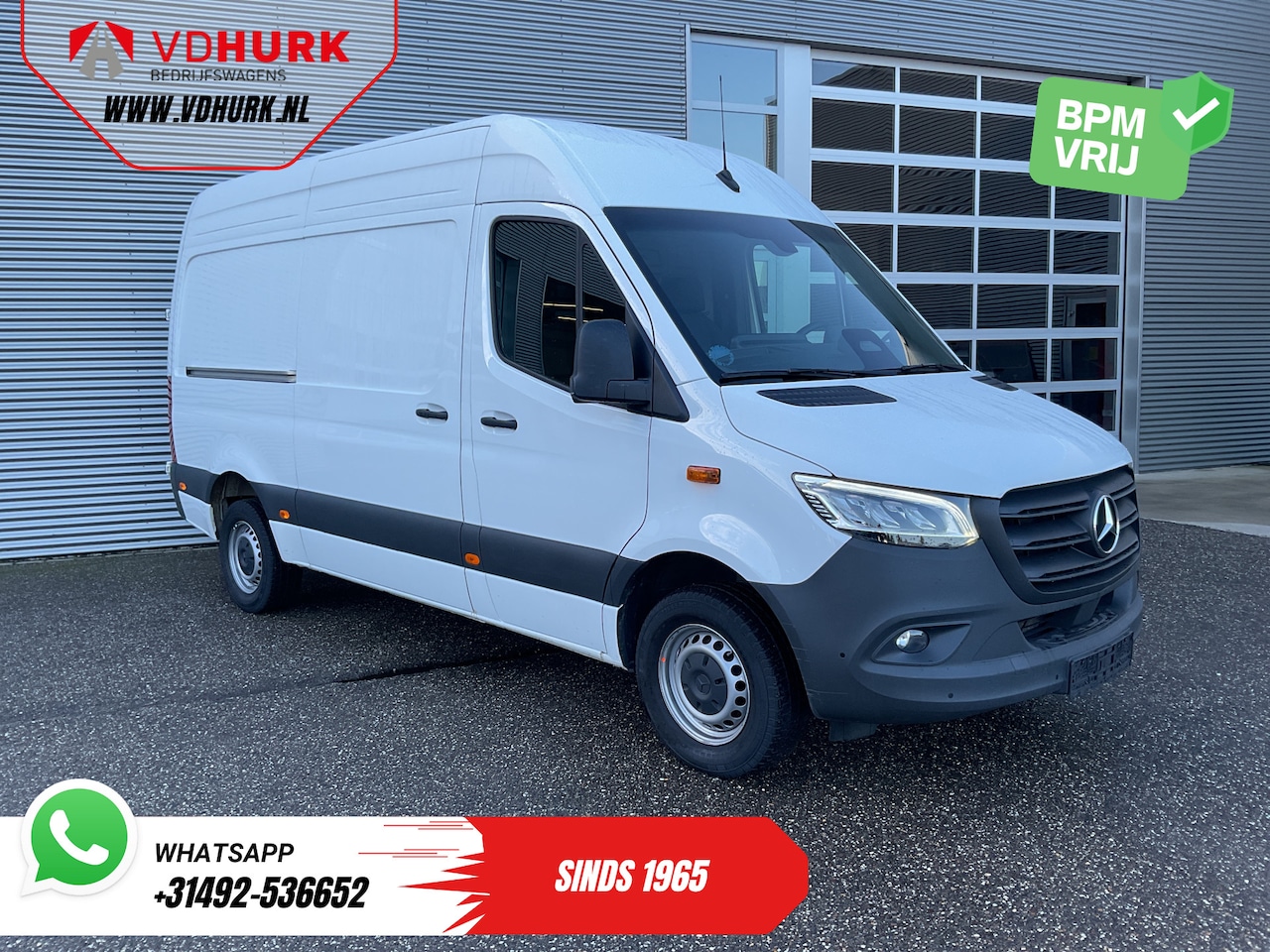 Mercedes-Benz Sprinter - 317 CDI L2H2 Aut. LED/ 270Gr.Deuren/ Stoelverw./ Gev.Stoel/ Navi/ Airco/ Camera/ Cruise/ P - AutoWereld.nl