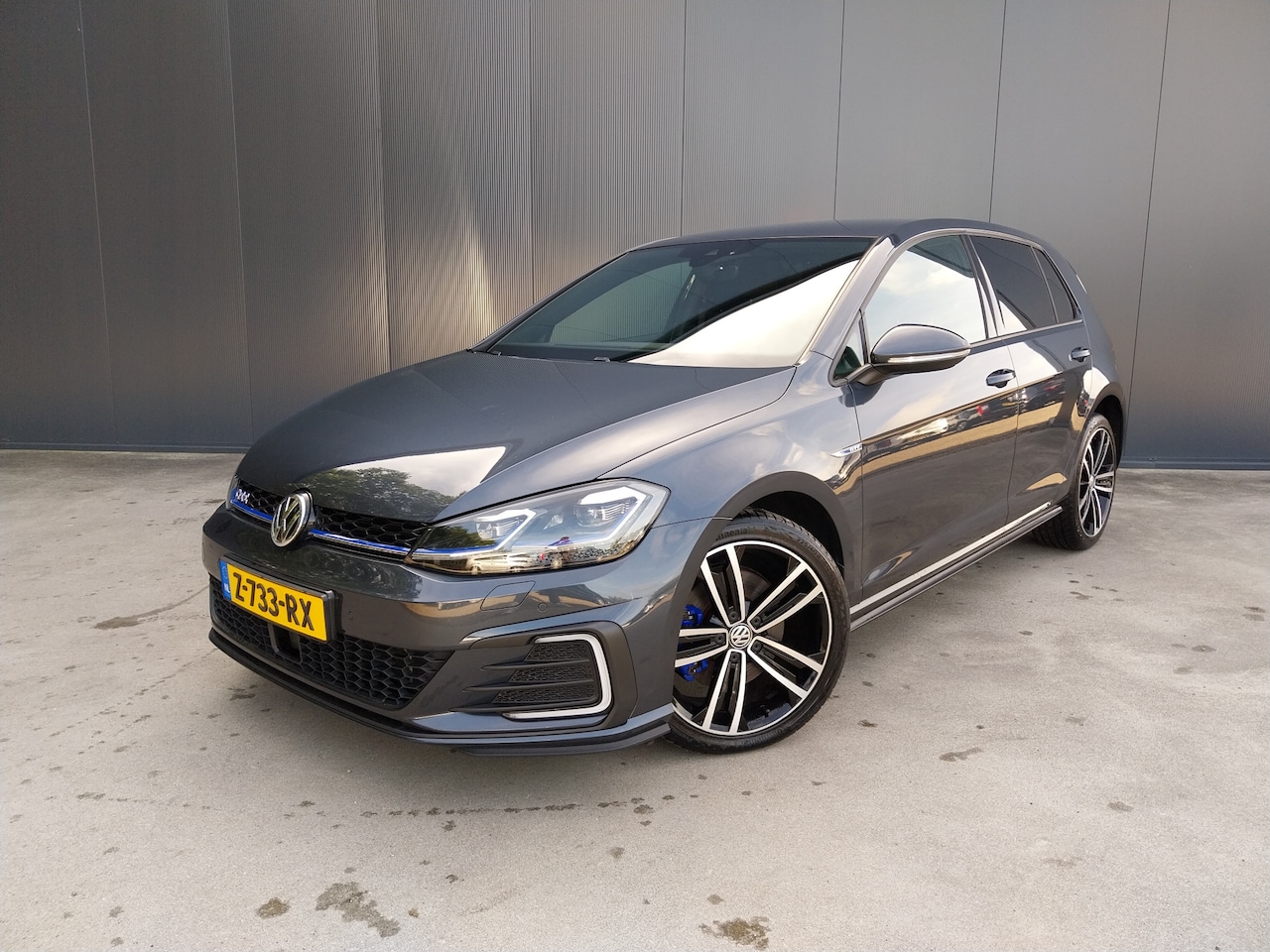 Volkswagen Golf - 1.4 TSI PHEV GTE VIRTUAL COCKPIT ADAPT CRUISE CAMERA LED NAVI ECC - AutoWereld.nl