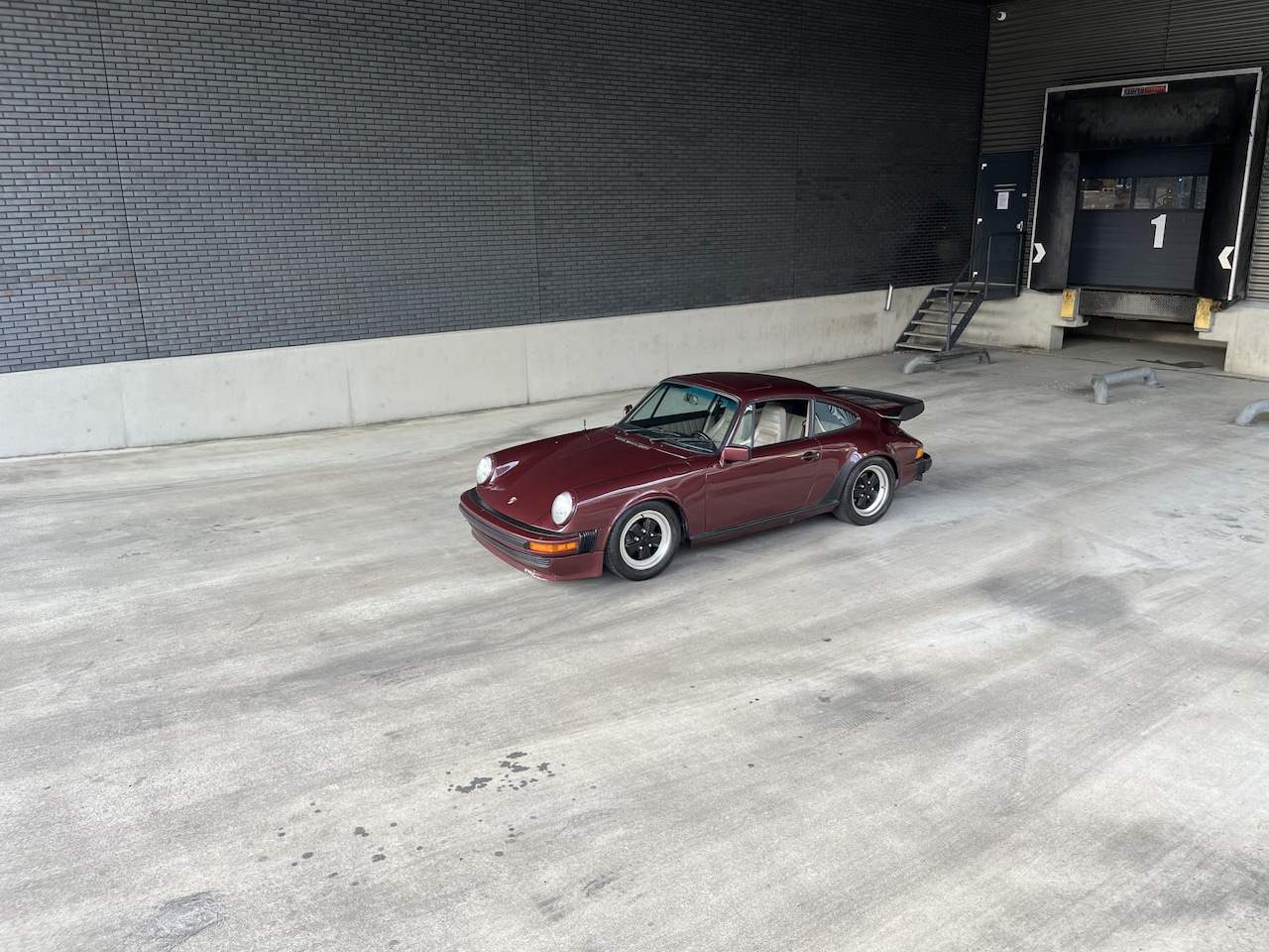 Porsche 911 - 3.2 Carrera coupe - AutoWereld.nl